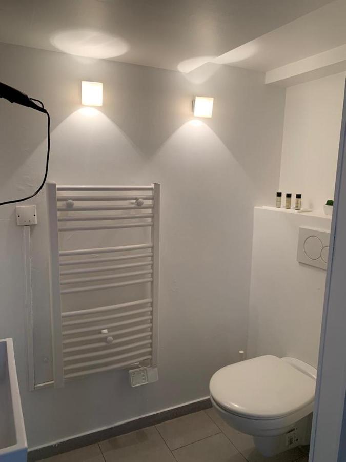 Apartament Spacious Bright Split Level Flat In The Fashionable Marais Paryż Zewnętrze zdjęcie