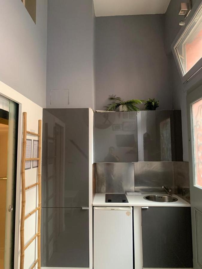 Apartament Spacious Bright Split Level Flat In The Fashionable Marais Paryż Zewnętrze zdjęcie